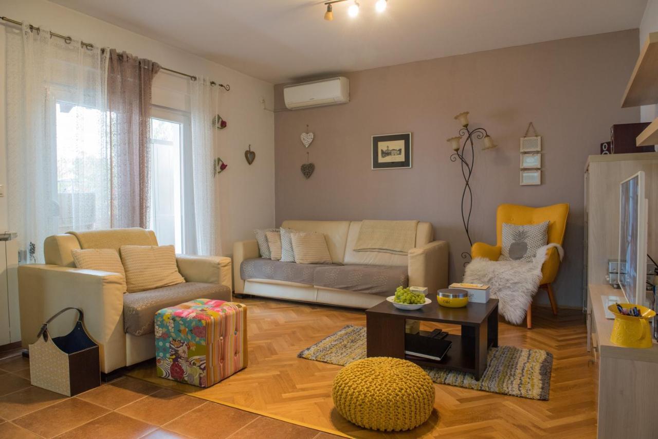 City Apartment Magdalena ザダル エクステリア 写真